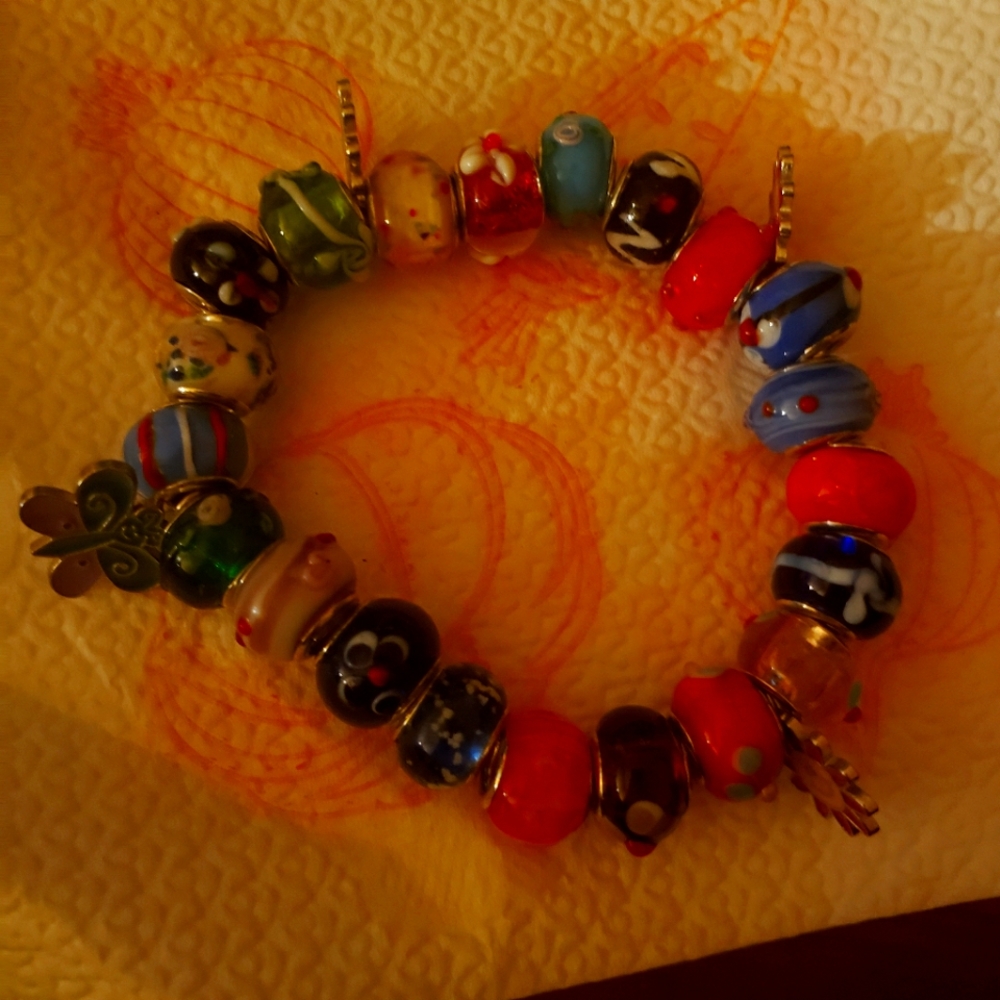 Women’s  and unisex Bracelets